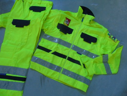 STOCK  2 uniformes